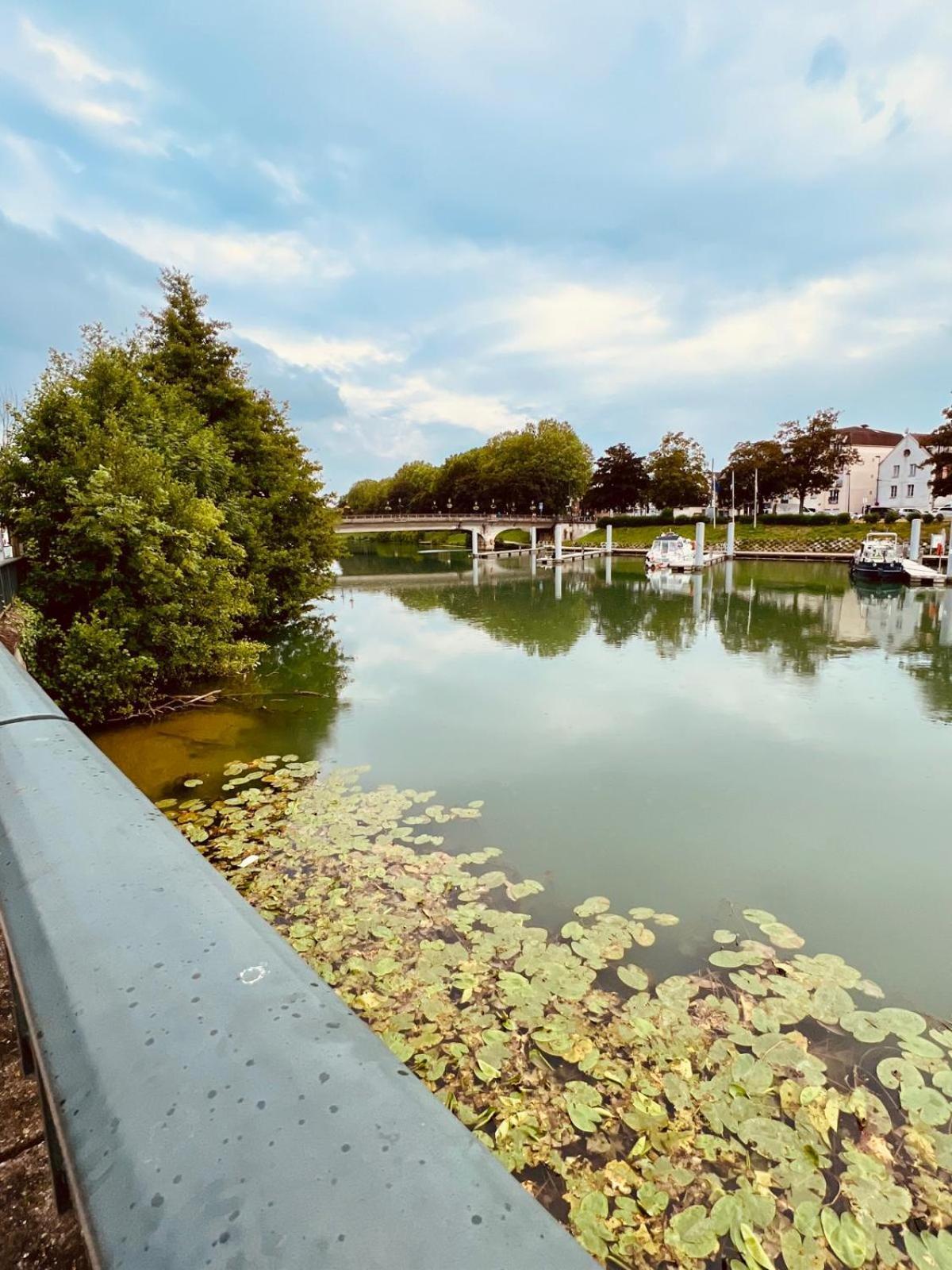 Disney-Bord De Marne-Parking Prive 모 외부 사진